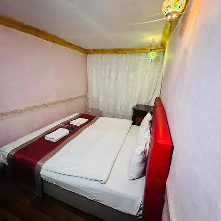 Dedenin Yeri Estambul