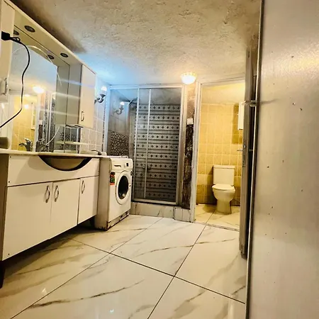 Dedenin Yeri Estambul