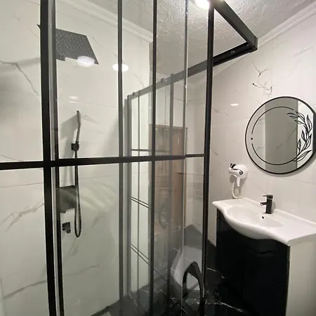 Dedenin Yeri Apartman Isztambul