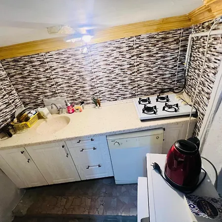 Dedenin Yeri Apartman *