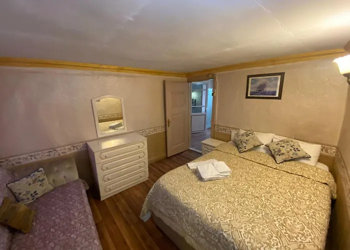 Dedenin Yeri Apartman *