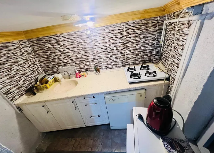 Dedenin Yeri Apartman *